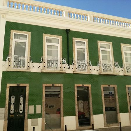セトゥーバル Alcacaria Do Bairro Bed & Breakfast エクステリア 写真