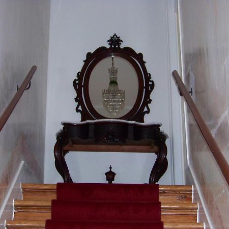 セトゥーバル Alcacaria Do Bairro Bed & Breakfast エクステリア 写真