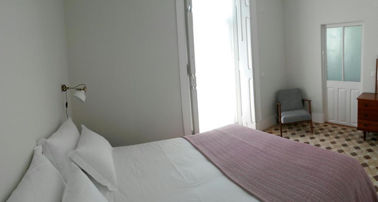 セトゥーバル Alcacaria Do Bairro Bed & Breakfast エクステリア 写真