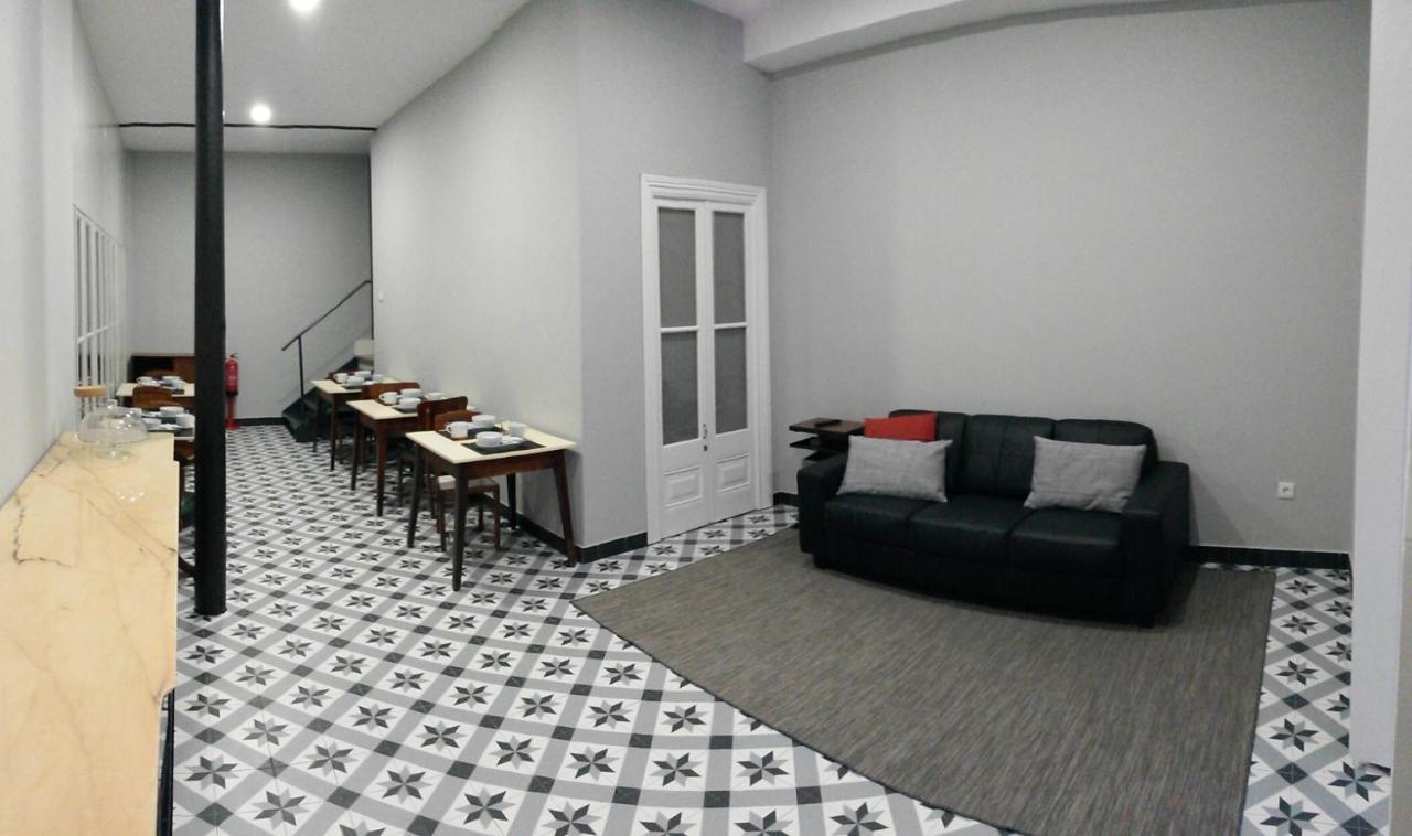 セトゥーバル Alcacaria Do Bairro Bed & Breakfast エクステリア 写真
