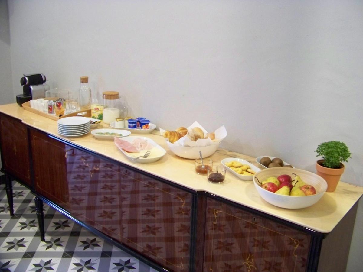セトゥーバル Alcacaria Do Bairro Bed & Breakfast エクステリア 写真